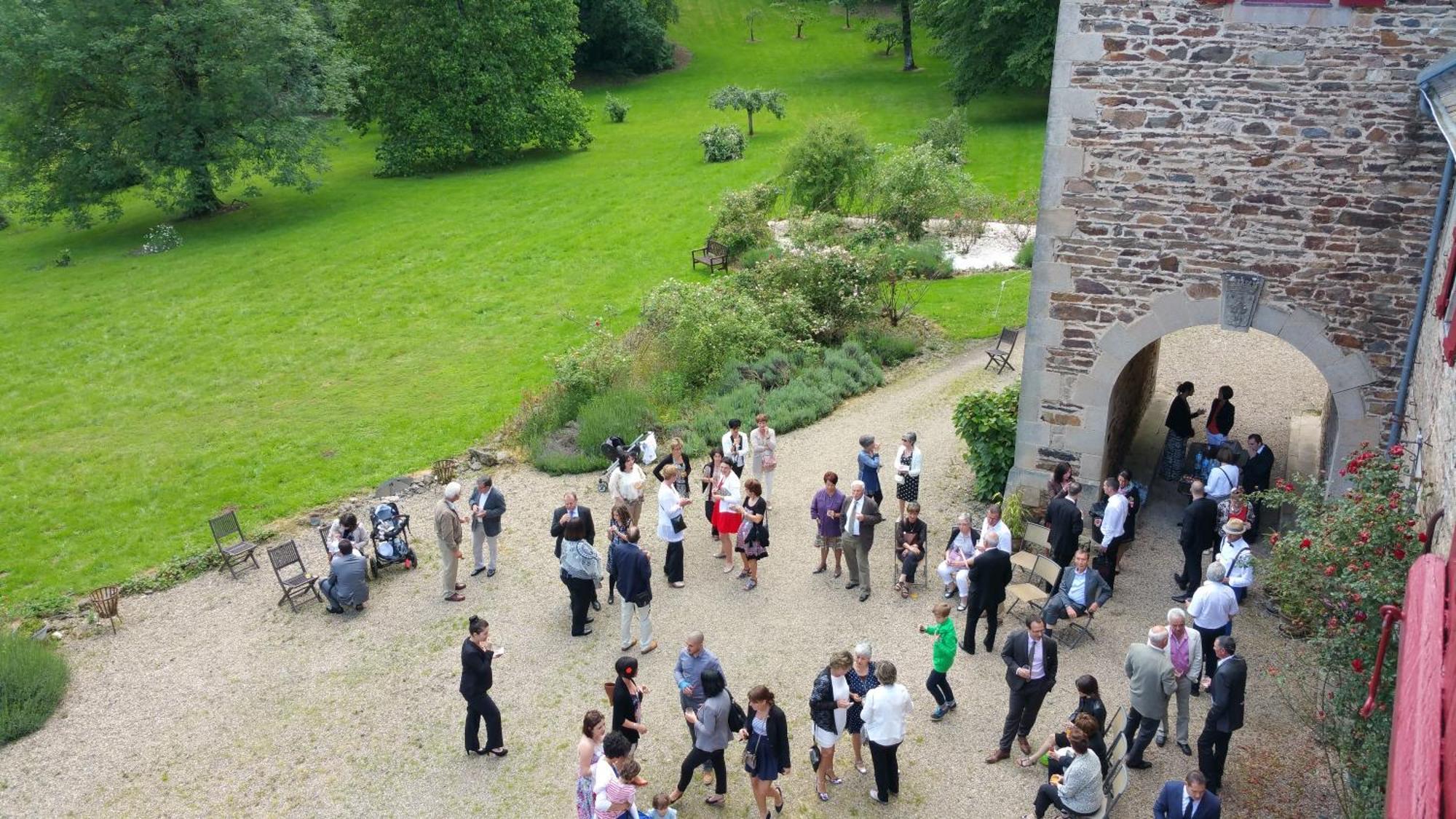 Chateau De Bellefond Lagraulière Exterior foto