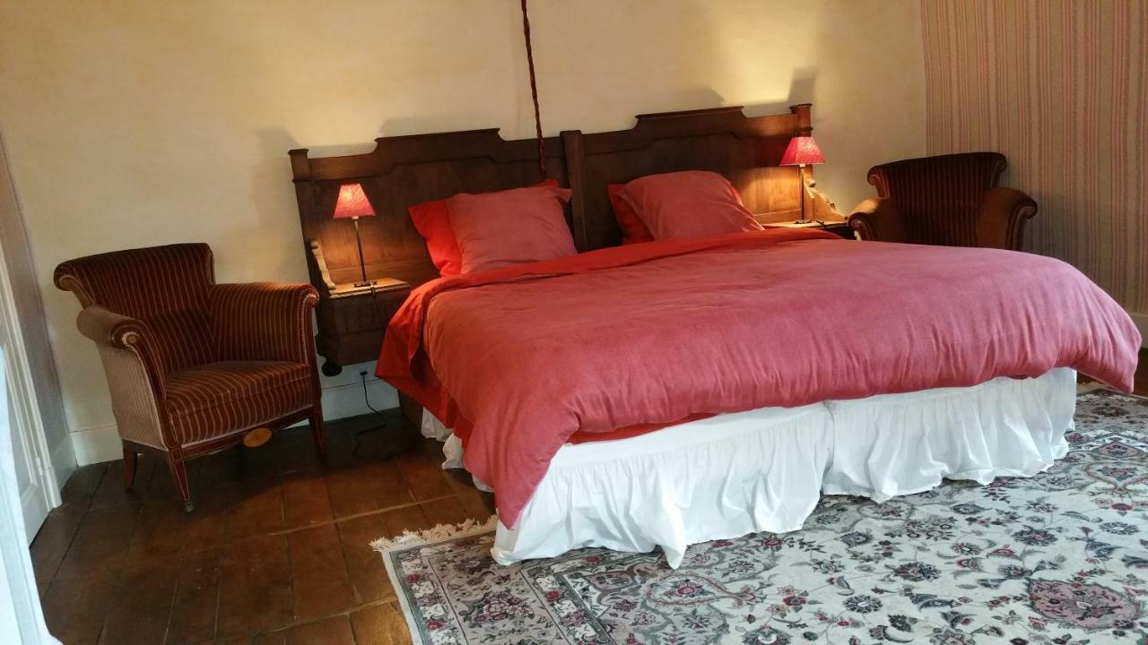 Chateau De Bellefond Lagraulière Zimmer foto